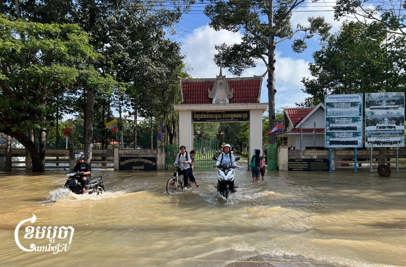 A school in Puok district, Siem Reap province was flooded when some parts of the area experienced heavy rains in September 2026. (CamboJA/Pa Tongchen)